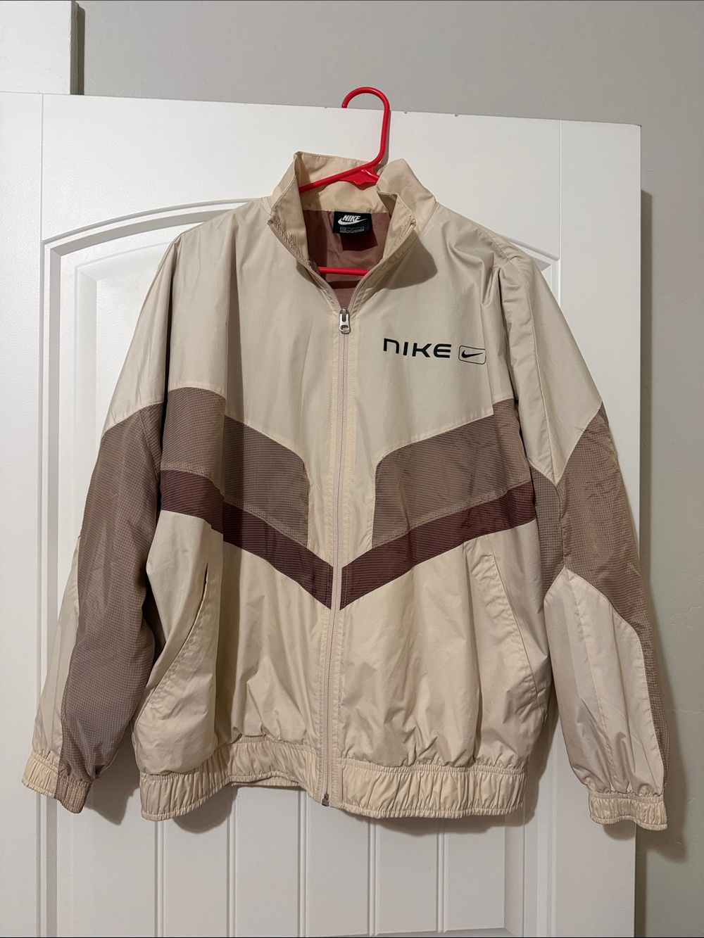 Nike Beige and Brown Chevron-Panel Windbreaker Jacket